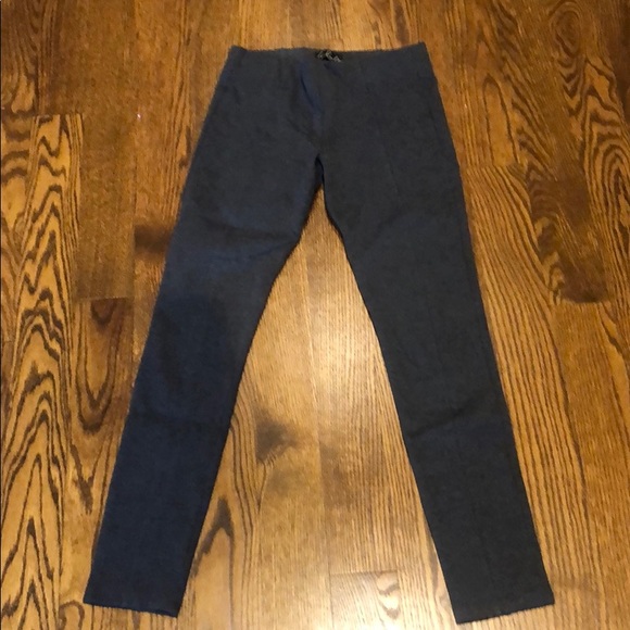 Aritzia Talula grey leggings w/ seams - Picture 2 of 7